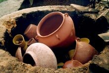 Selectie Romeins geïnspireerd aardewerk (klik voor een uitvergroting)
